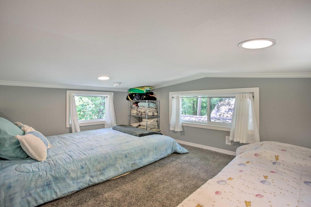 Cozy Broken Bow Getaway With Fire Pit, 5 Mi To Lake! Stephens Gap Eksteriør bilde